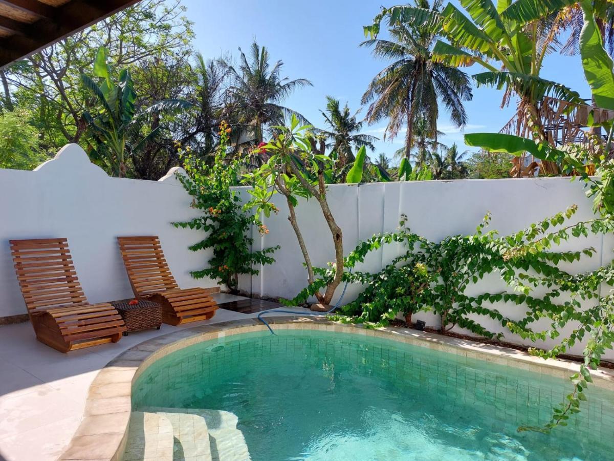 Cantika Villa Гілі-Траванган Екстер'єр фото